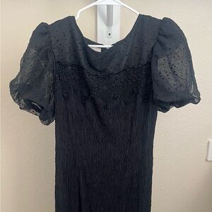 Leslie Fay Black Puff Sleeve Sheath Dress